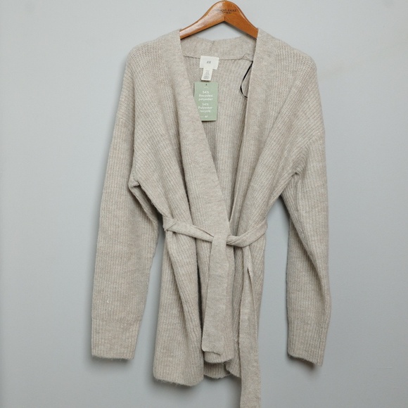 Womens H&M Cardigan with a tie belt XS (NWT) - Picture 1 of 3
